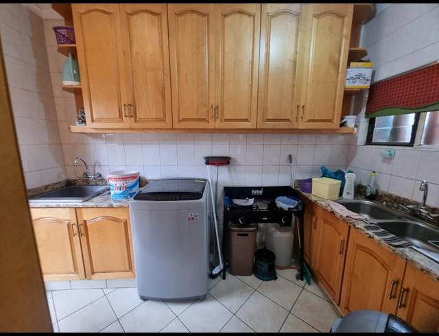 4 BEDROOM HOUSE FOR SALE IN GLENVISTA